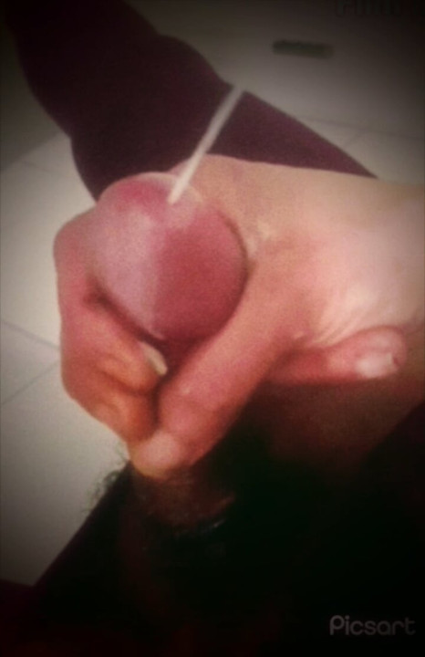 Abspritzen Junge bi madturbation cum cumshot