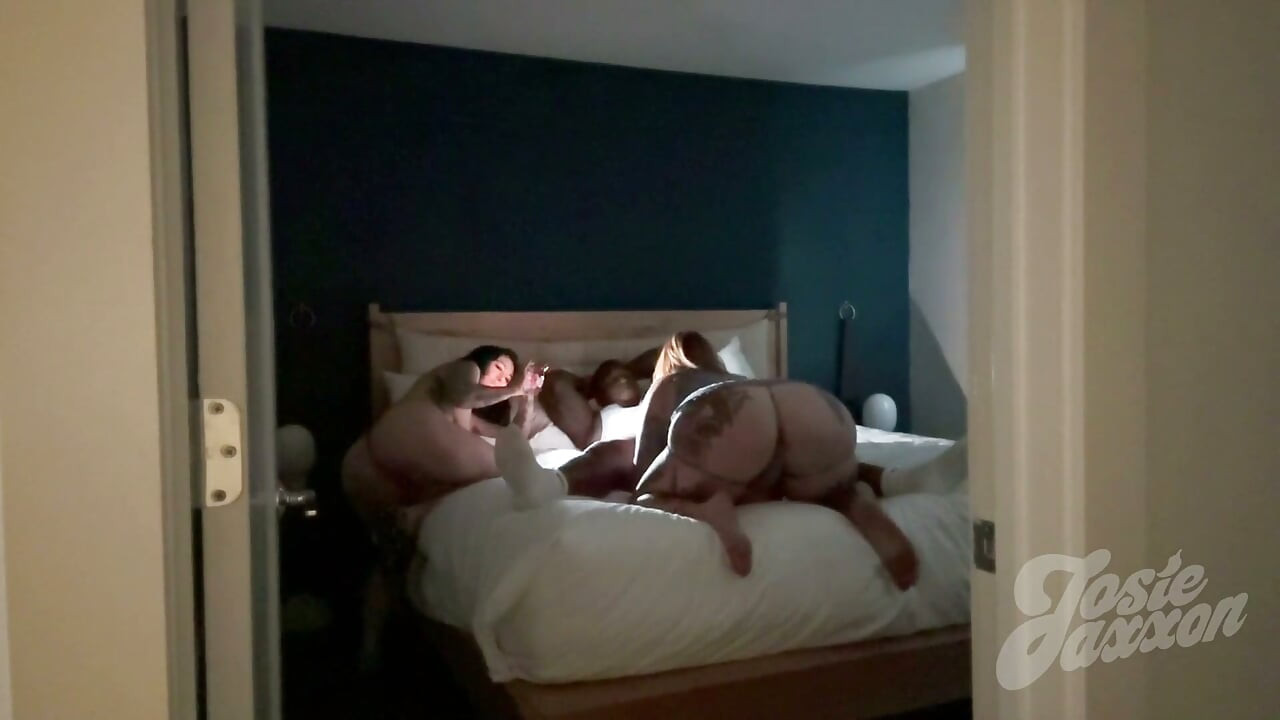 Naked Camera Woman Behind the Scenes Porno