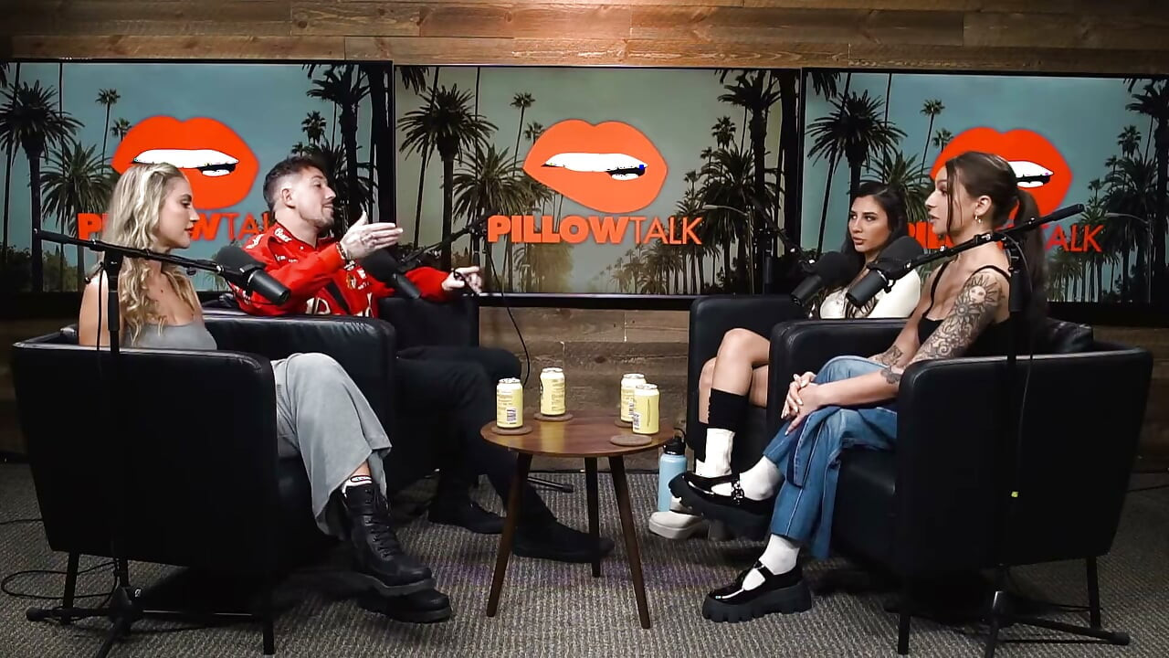 April Olsen aur gianna dior jangli tin logon ki chudaee