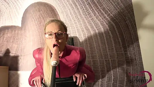 Siswi aneta lagi nyari teman sekamarnya