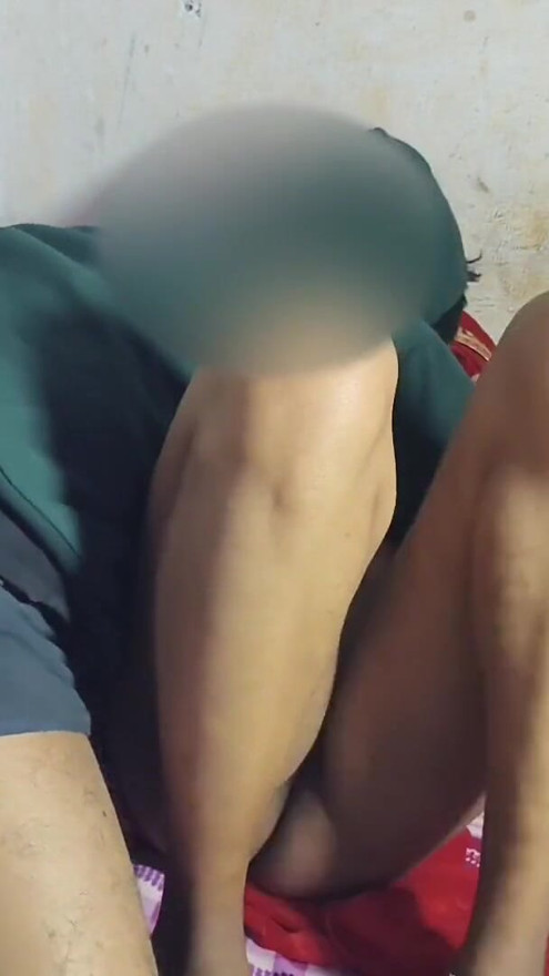 Desi wife pussy fucking in morning pussy lick | Clip 1