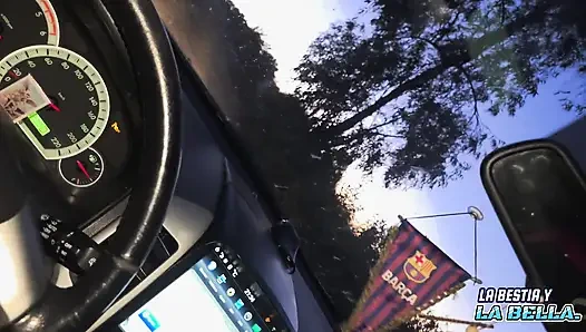 Aku sama pacar sahabatku sendiri di dalam mobil!!!