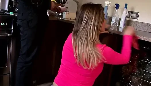 Orta yaşlı seksi kadın fısıltılar bölüm 7