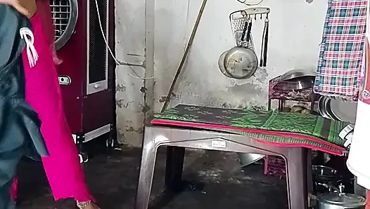 Best ass fucked in doggy style in Hindi audio desi girl fun fucking screaming started after taking the whole land.