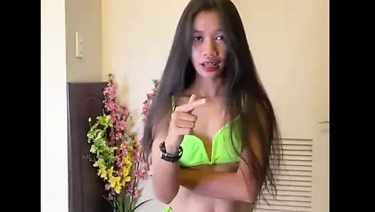 Ben bir palyaçoyum, seni eğlendiriyorum? Beni eğlendiriyorsun