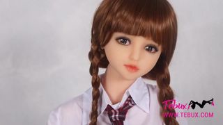 Want a real anal quickie? This is the sex doll for you!