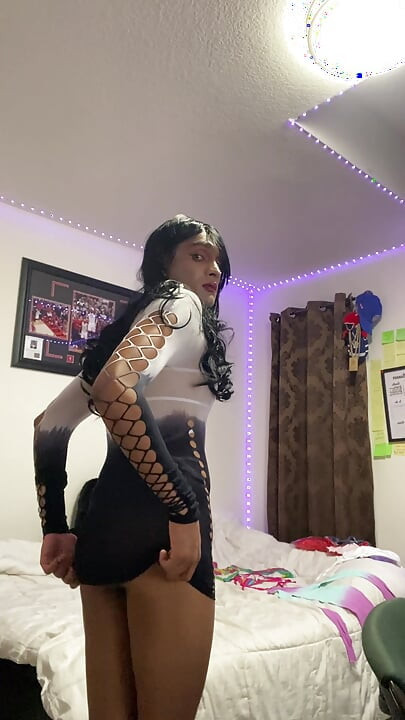 INDIAN FEM BOY SEXY DRESS CROSSY SLUT