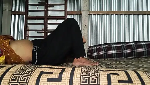 Сексуальные видео сводной сестры со сводным братом Bangla