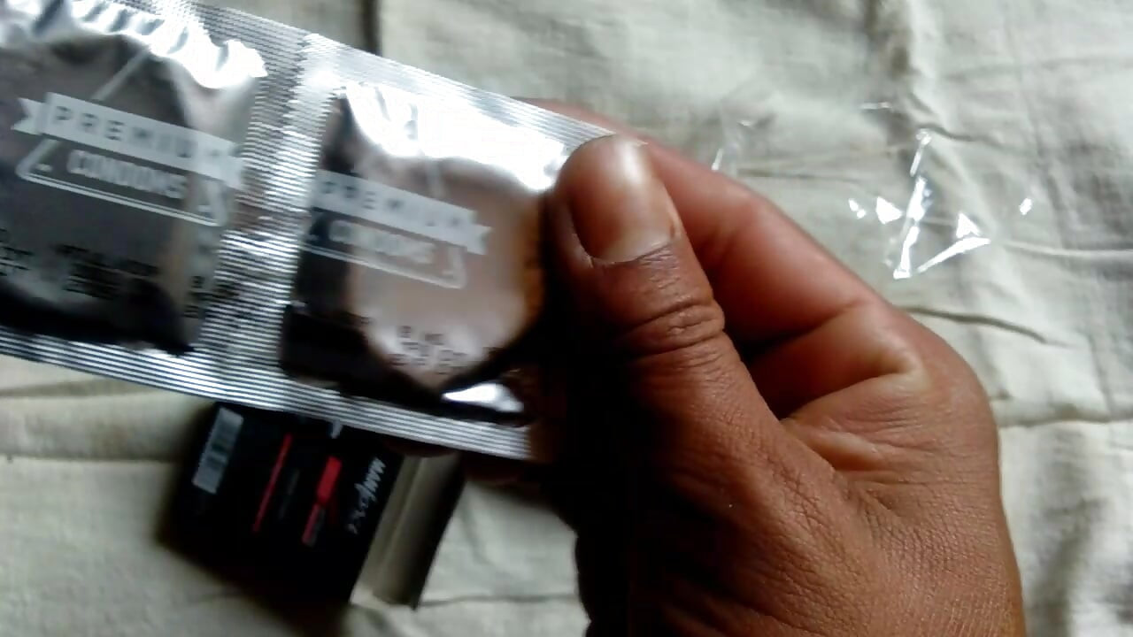 Cumming in Condom