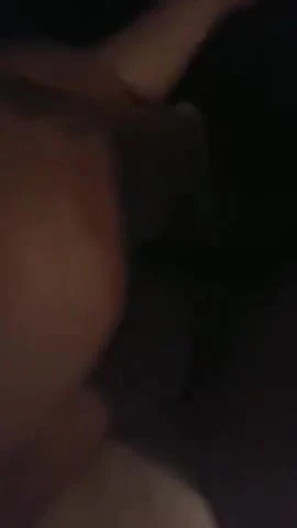 Jovem garanhão fode madura madura