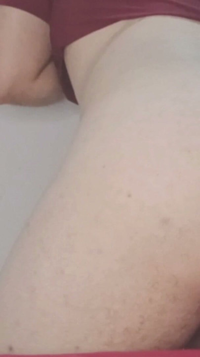 Hot young guy on all fours on the bed, showing off his tight little ass. | Clip 1