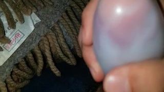 Masturbação com ovo tenga