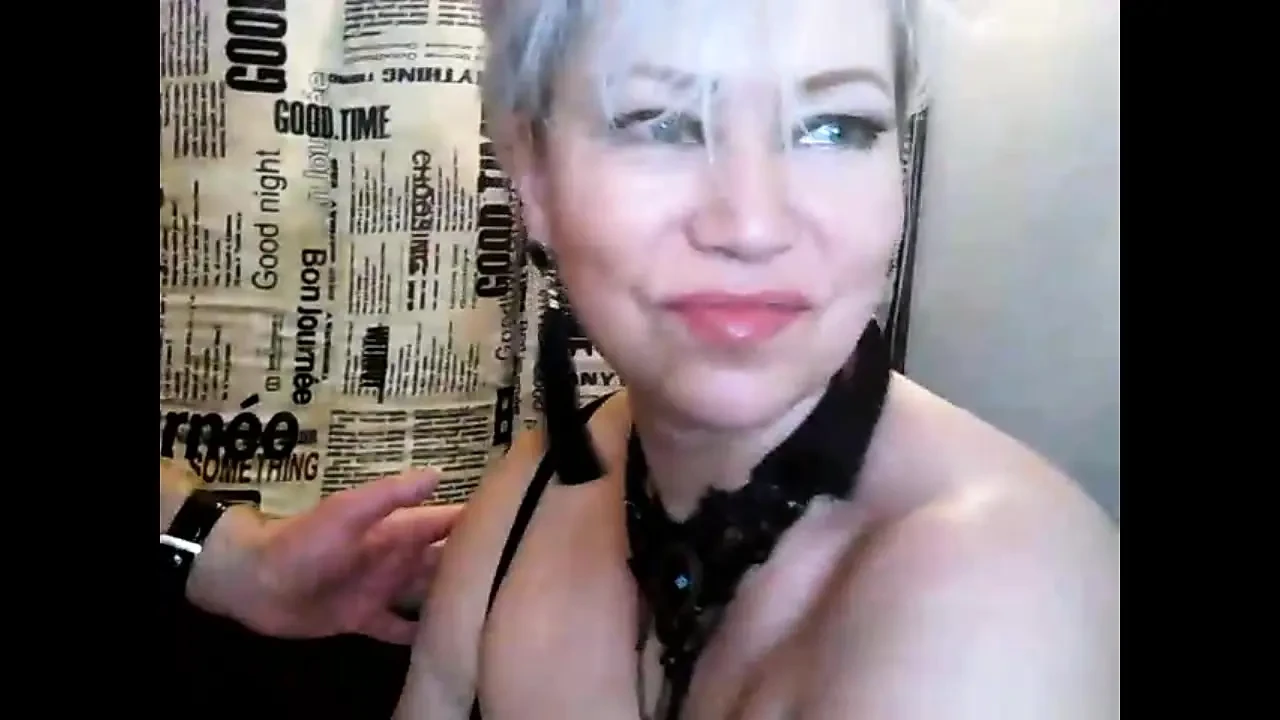 Charming mature cocksucker .!. ))