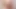 Heiße blondine lutscht hart an seinem kleinen schwanz