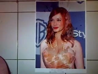 Christina Hendricks cum tribute (15+ spurts)