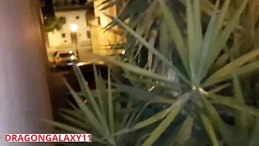 (Riskante Öffentlichkeit) Pov analsex und creampie auf der straße mit sexy latina-college