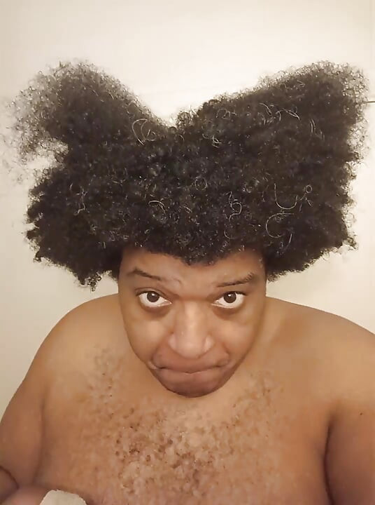 RossAli izlazi iz tuša 🚿