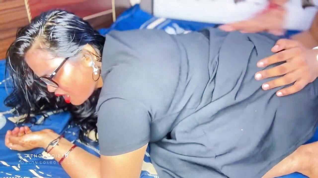 Hot Girlfriend with Big Boobs Taken to Hotel Room for Hard Fucking