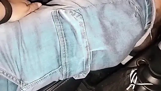 Student provokes voyeurs in the parking lot