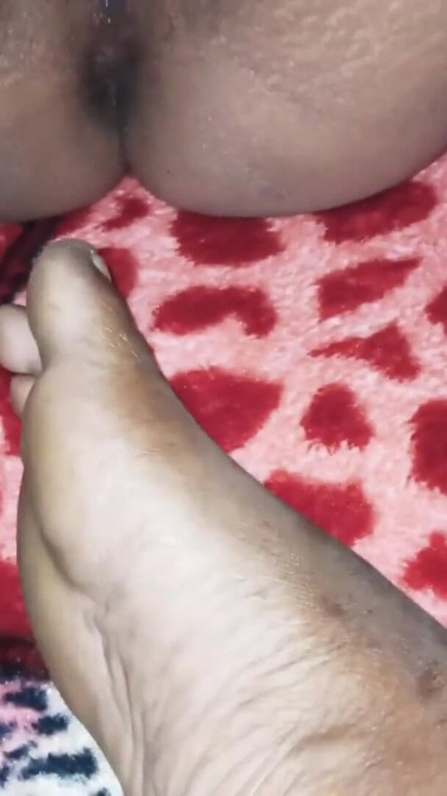 MY HUBBY GETTING FOOTJOB HER BIGG DICK. AND WE ARE ENJOYING AT HOTEL ROOM | Clip 1