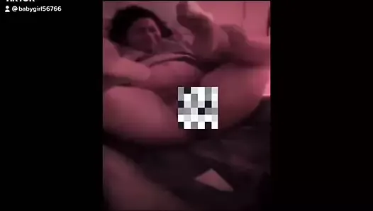 Pregnant slut pushing