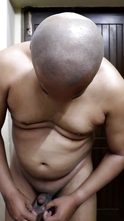 Fat Naughty Boy Dancing Full Nude and Showing Filthy Ass Hole