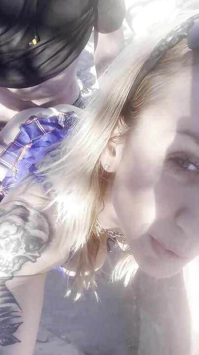 Zoey wird draußen am Grande Canyon von einem unerwarteten riesigen schwanz gefickt