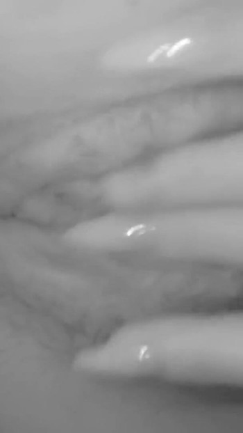 Aku ngentot mulutku pakai kontol suamiku supaya dia bisa crot di mulutku... Benar-benar pelacur... Aku muncrat di wajahnya. | Klip 3