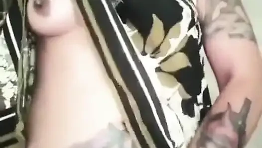 Помоги мне выбрать мои трусики, папочка