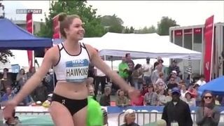 Chari Hawkins dans l'heptathlon saut en hauteur (cul juteux baisable)
