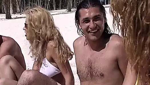 Travolto da un insolito p Sc 4 lewd anal sex