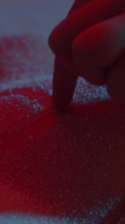 내 젖탱이와 보지에 눈이 떨어지다 - 소프트코어 크리스마스 애타게 클로즈업 | 흑인 대물 자지와 섹스하는 흑인 대물