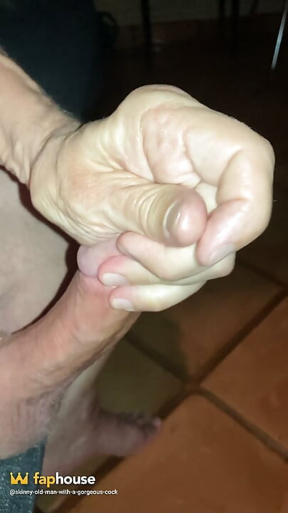 Edged Leaky Cock to Be Worshipped