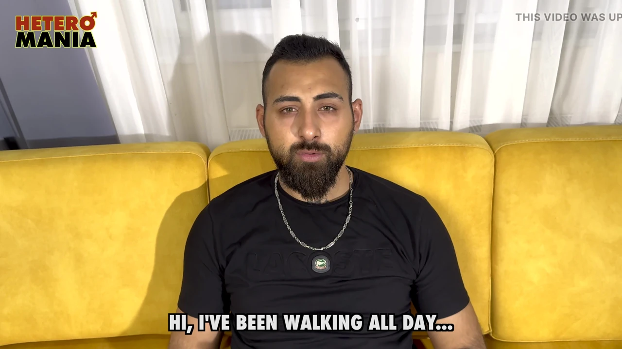 Straight Dom Karim Cums While Getting a Foot Massage,Heteromania