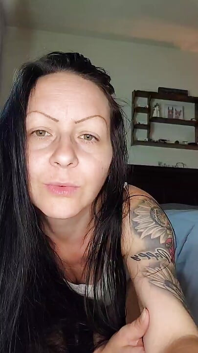 Obožavanje guzice JOI s mojim gaćicama u tvojim ustima