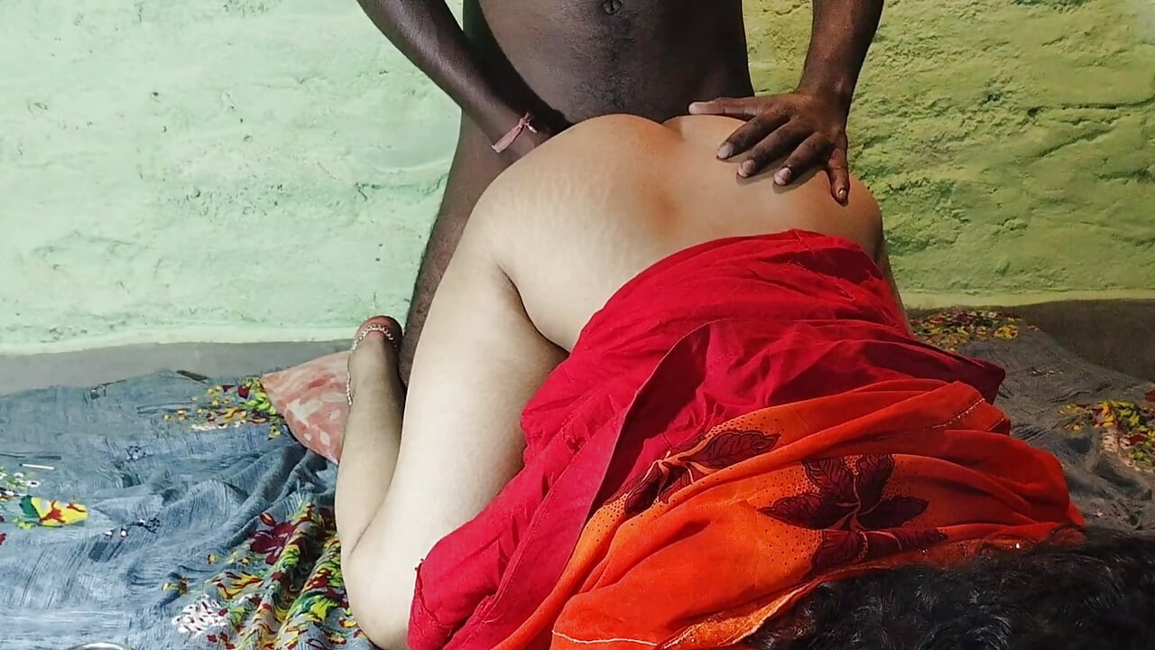 インドのデヴァル・バービーのセックスビデオ