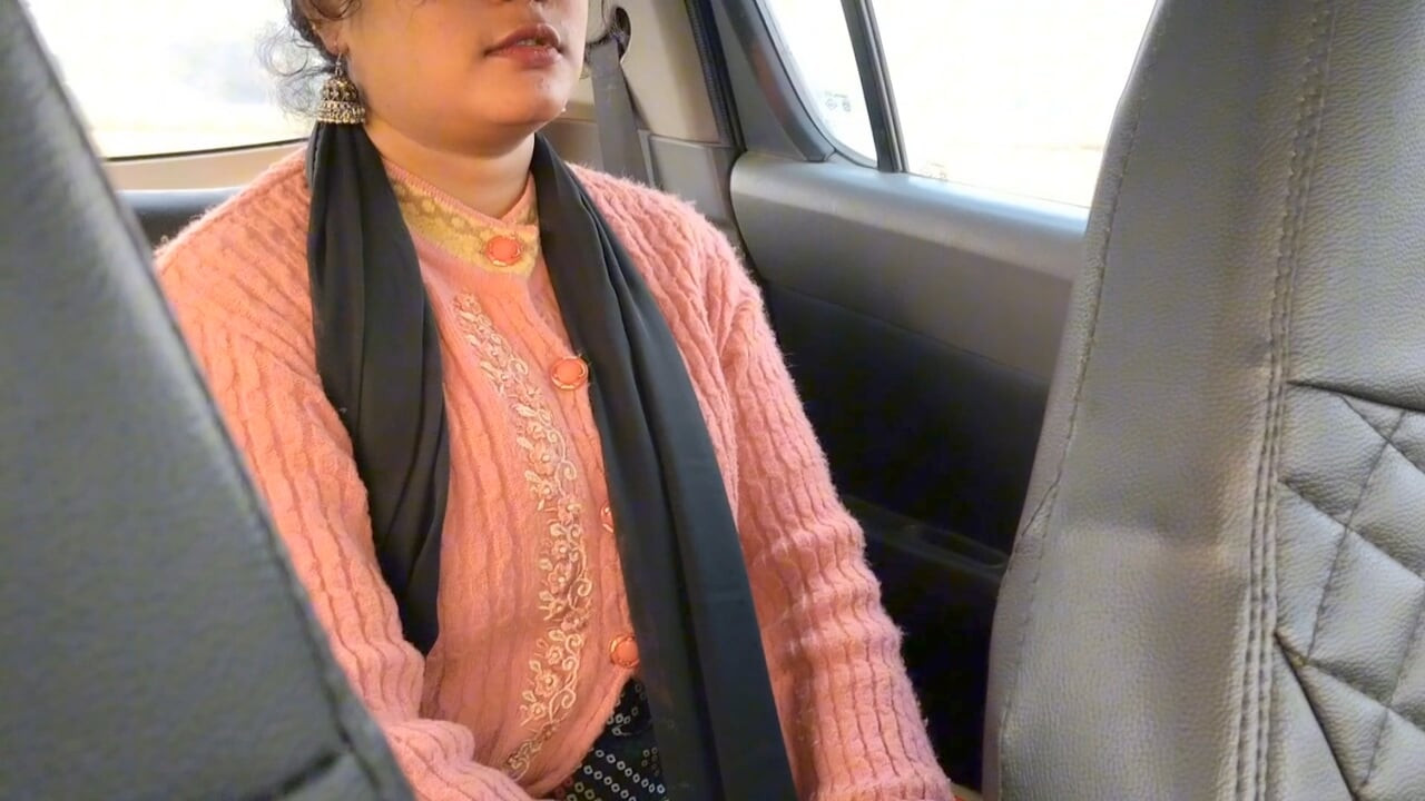 Desi larki apne premi ko dhokha deti hai doosra aadmi seks kar raha hai