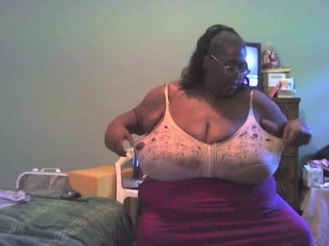ms. binthere's huge tits