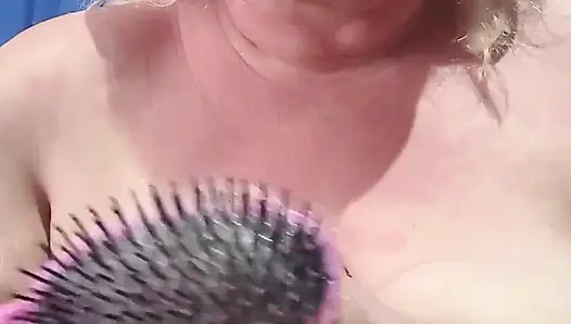 Pantat bahenol pelacur jalang ini dientot habis-habisan sampai dia keenakan