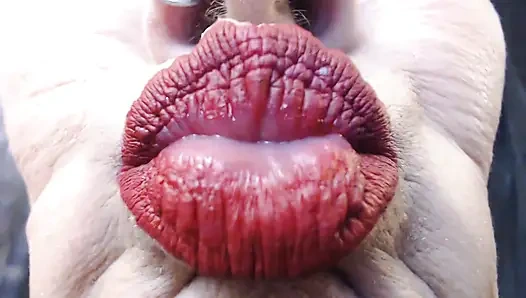 Matte merah lipstik super closeup