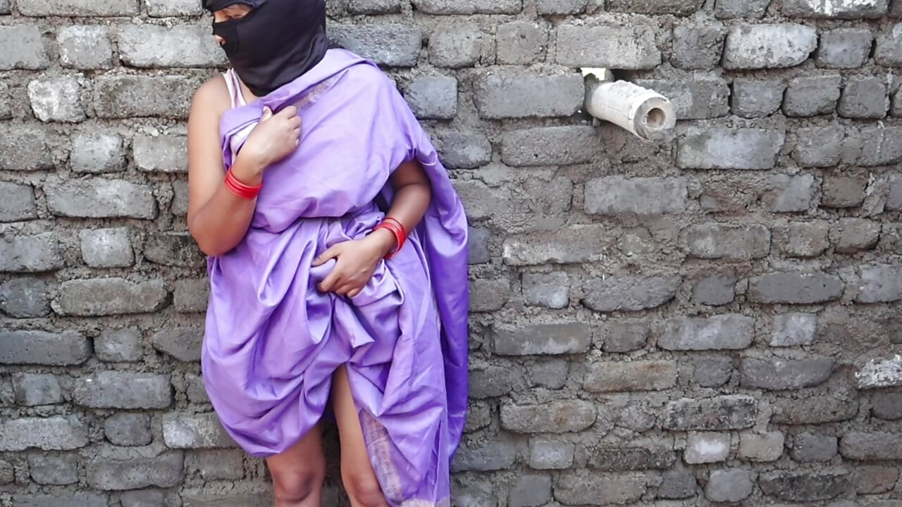 Hot bhabhi ass fuking Saloni  deshi india nude