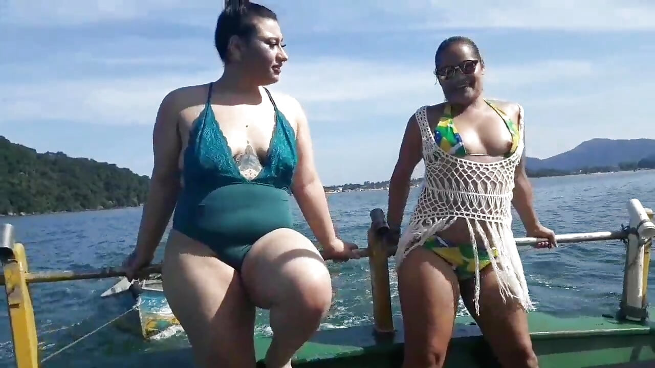 Ekshibicjonizm na łodzi publicznie z Paty Butt i jej ojczymem Agatha Ludovino