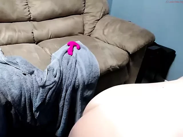 busty short haired blonde chubby with big boobs gets fucked