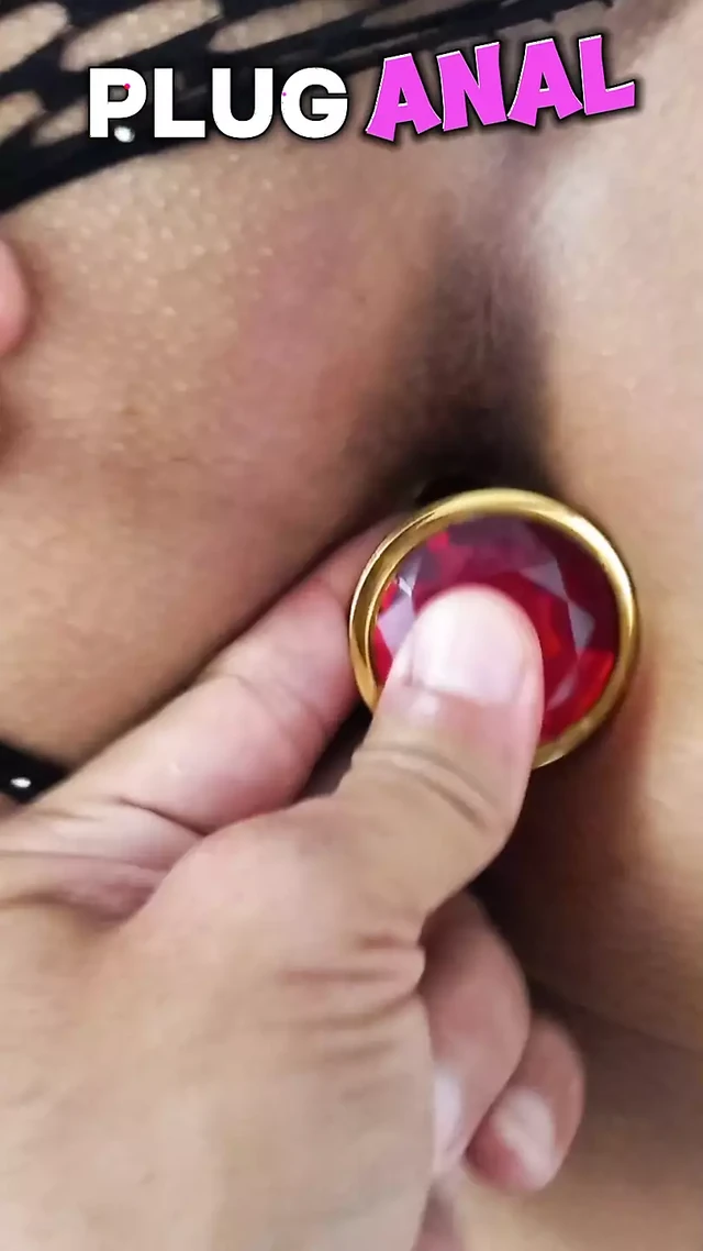 This Plug Is Too Big For My Ass