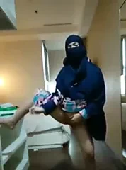 Tudung Tinder Date stripping - Jilbab Hijab Turbanli Muslim