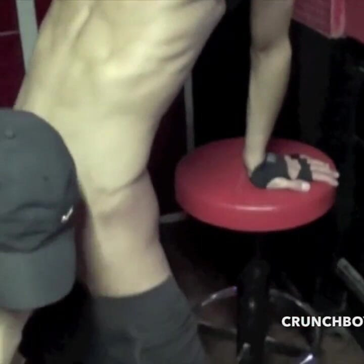 Asian slut fucked XXL Arab cock in cruising
