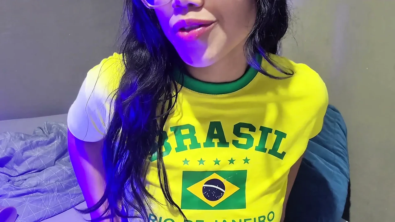 Brazilian hottie masturbating for you