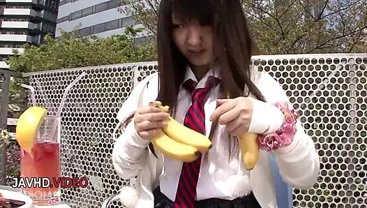 Ryo Asakas sultry JAV Asian teen indulges in tantalizing shower fantasies