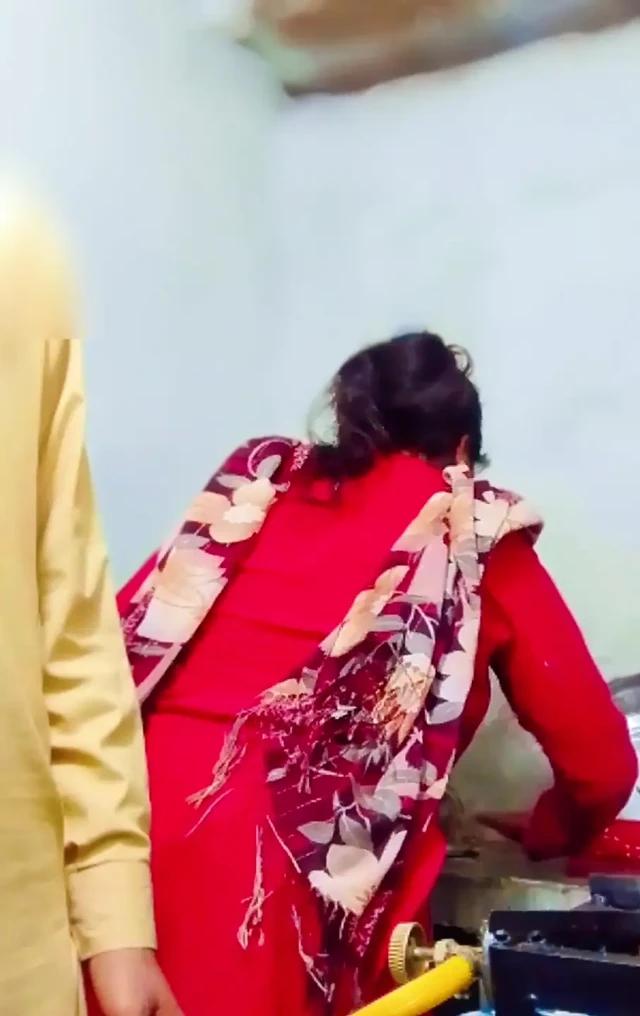 Kuwari dulhan fa sesso per la prima volta suhaagraat dice porcate audio Pakistan chiara sborrata in bocca