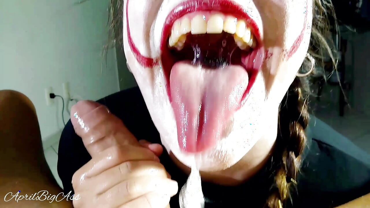 Halloween, IT is addicted to cock and cum, she "swallows everything" 3-3